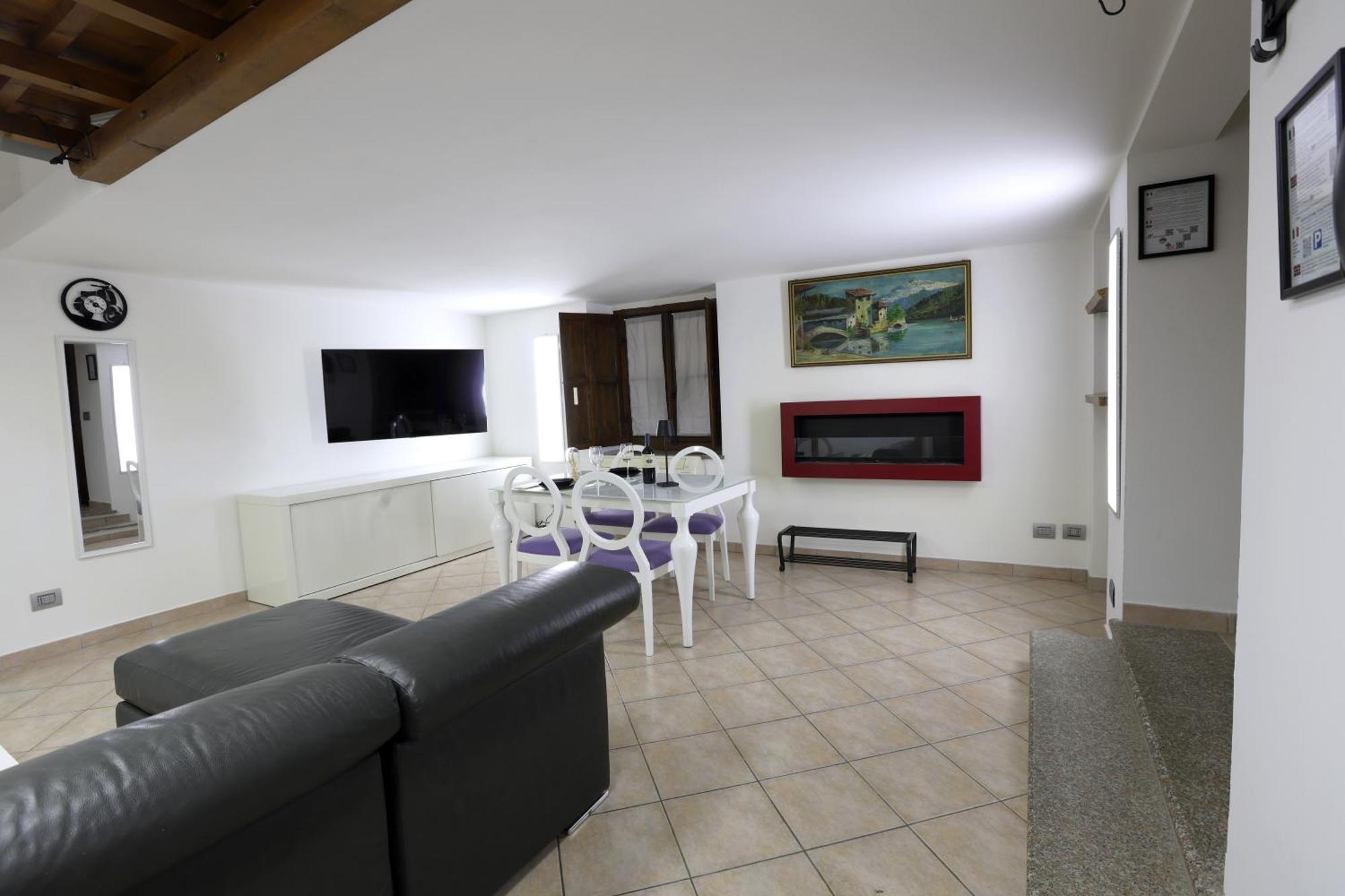 Loft Piazza Cavour Verceil Extérieur photo