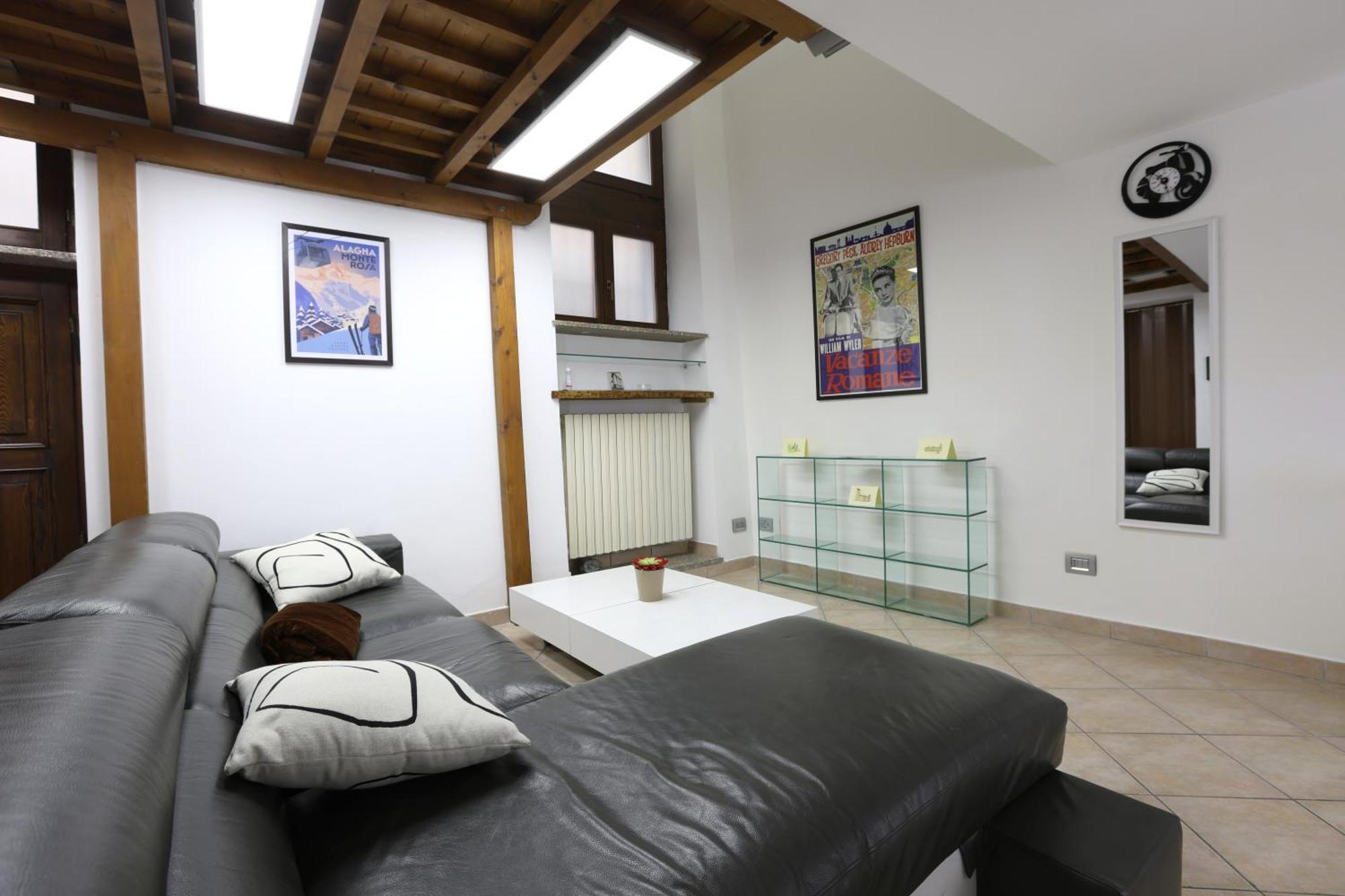 Loft Piazza Cavour Verceil Extérieur photo
