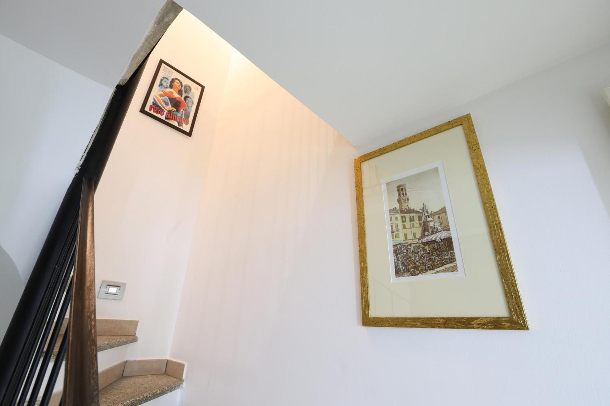 Loft Piazza Cavour Verceil Extérieur photo